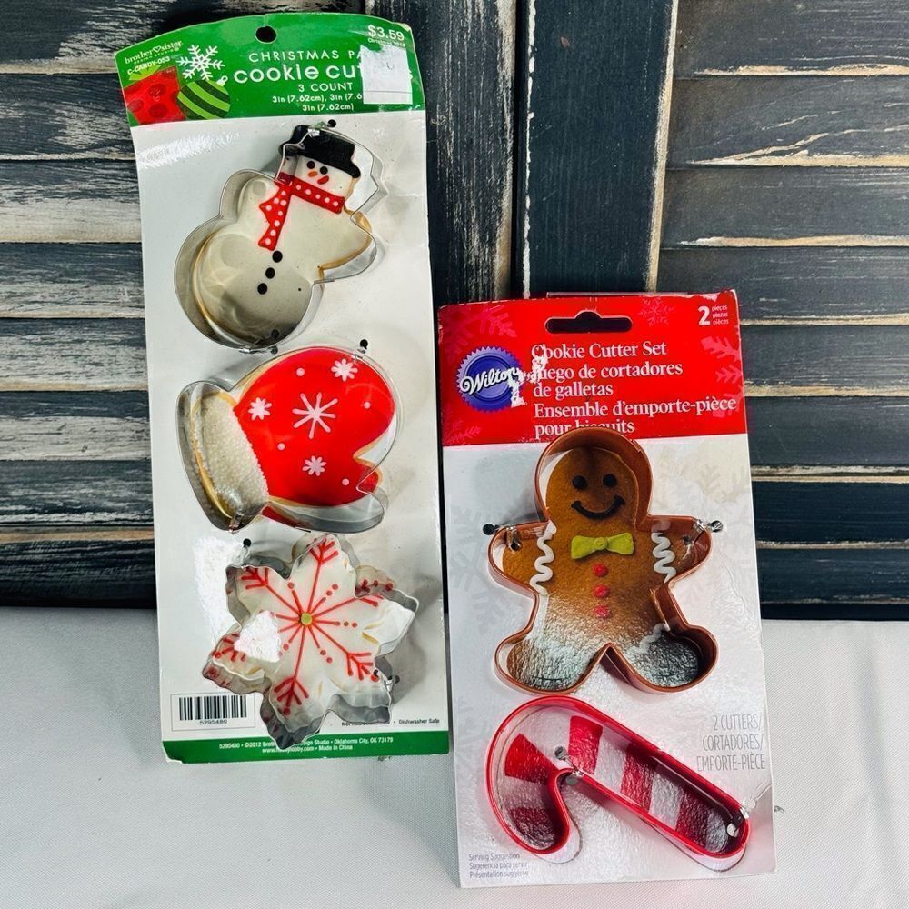 Christmas Cookie Cutters Set, NWT